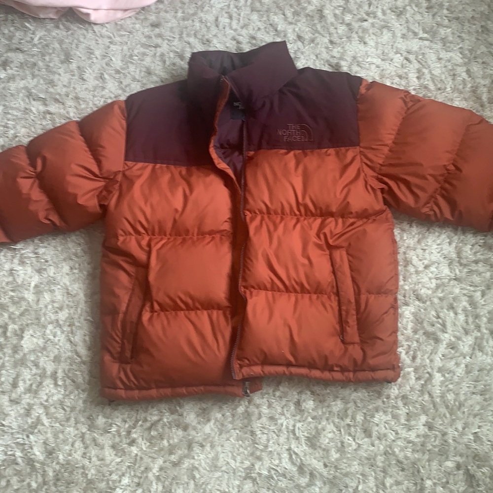 North face puffed jacket size xl men’s worn for one season but looks brand new
